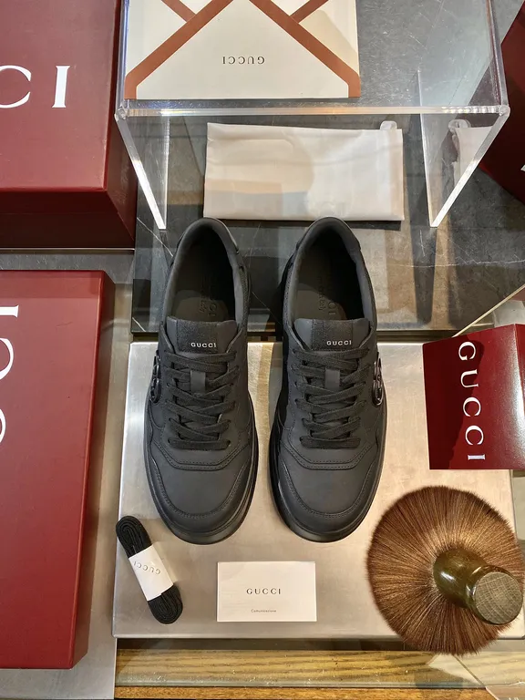 Gucci Shoe 